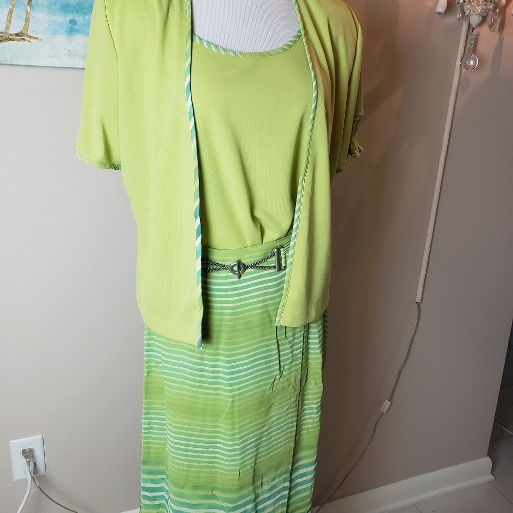 Summer dress suit